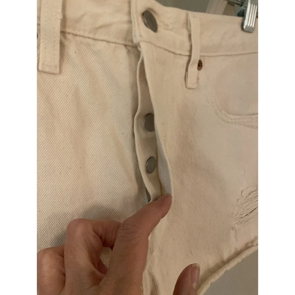 Levi's 501‎ Ivory Distressed Shorts 29 Button Fly